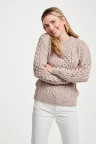 Aran-Pullover im Damenschnitt