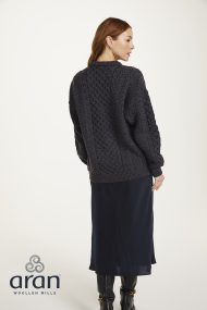 Klassischer Aran-Pullover – Grau (Unisex) - Image 2