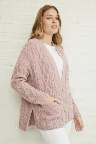 Kastenstrickjacke mit Gittermuster und Seitenschlitzen – Bild 4