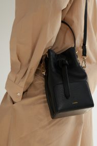 <span>BAOBAB Bucket Bag</span> - <span>Schwarz</span> – Bild 4