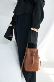 <span>BAOBAB Bucket Bag</span> - <span>Hellbraun</span> – Bild 4