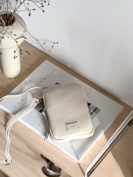 <span>CASSIA Phone Bag</span> - <span>Ecru</span> – Bild 4