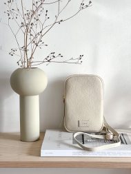 <span>CASSIA Phone Bag</span> - <span>Ecru</span> – Bild 5