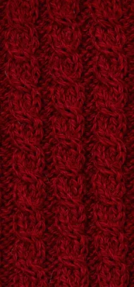 Klassischer Aran-Pullover – Dunkelrot (Unisex) - Image 3