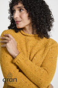 Rundhalspullover für Damen mit gerolltem Kragen und Raglanärmeln – Gelb - Image 2