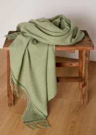 Überwurf «Blackwater» aus Lammwolle – Grün meliert - Image 2