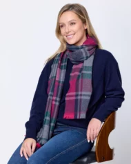 Schal aus Kaschmir und weicher Wolle – Petunie mit Tartanmuster