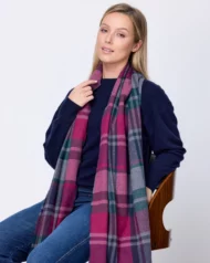 Schal aus Kaschmir und weicher Wolle – Petunie mit Tartanmuster – Bild 2