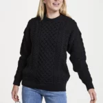 Klassischer Aran-Pullover – Schwarz (Unisex)