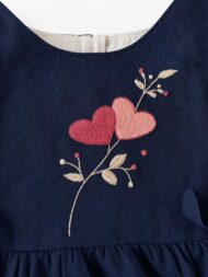 Handgesticktes Kleid für Kinder aus Leinen und Baumwolle - Dunkelblau, Motiv